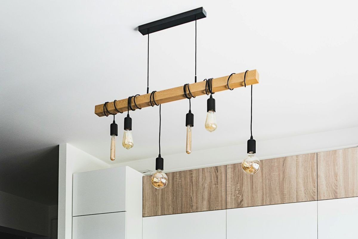 Guide to Home Lighting - Accent Lighting with Vintage Filament Bulbs